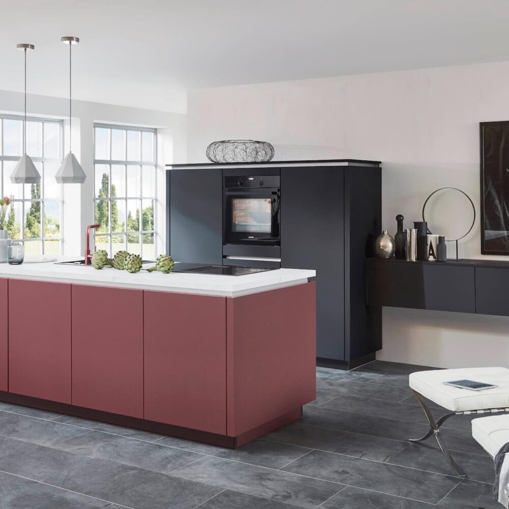 Nobilia Design Inselküche rostrot schwarzblau