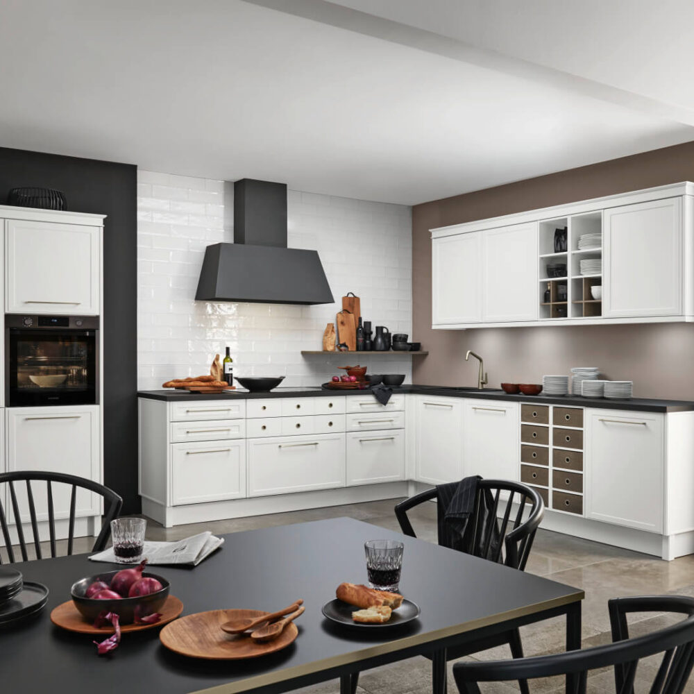 Nolte Landhaus L-Küche Weiß Samtmatt