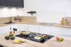 Oranier Kochfeld mit Muldenlüfter